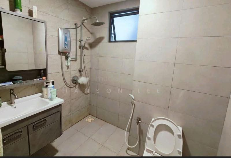 Kondominium untuk Dijual di The Holmes 2 - Hanson Lee - Bathroom - PropertyGuru.com.my