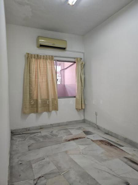 Terraced House for Sale in Sungai Long (Bandar Sungai Long) - Stella Lee - Interior - PropertyGuru.com.my
