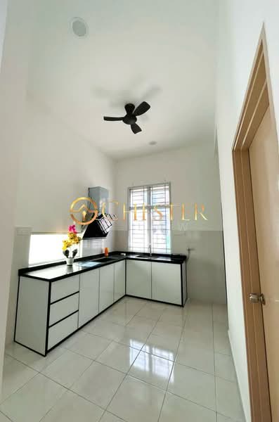 1-storey Terraced House for Sale in Batu Pahat (Johor) - ZG Law - Kitchen - PropertyGuru.com.my