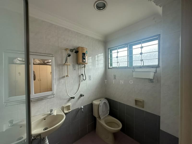 2-storey Terraced House for Sale in Shah Alam (Selangor) - Ethan Ting - Bathroom - PropertyGuru.com.my