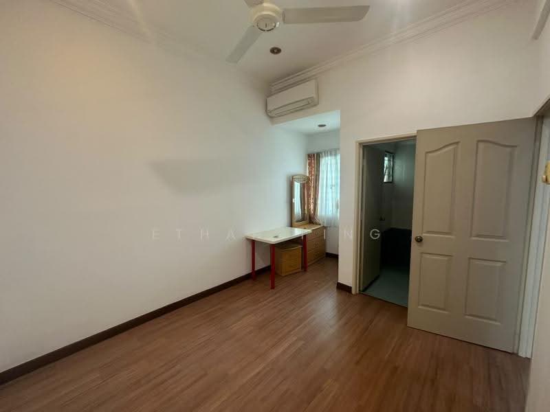 2-storey Terraced House for Sale in Shah Alam (Selangor) - Ethan Ting - Bedroom - PropertyGuru.com.my