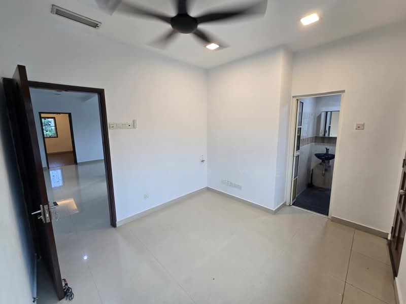 Bungalow House for Rent in Ampang (Selangor) - Esther Yee - Interior - PropertyGuru.com.my
