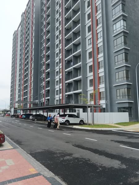 Kediaman Servis untuk Dijual di E'Island Lake Haven - Andrew Kok - PropertyGuru.com.my