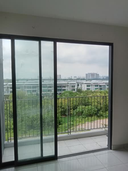 Kediaman Servis untuk Dijual di E'Island Lake Haven - Andrew Kok - PropertyGuru.com.my