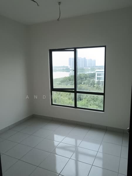 Kediaman Servis untuk Dijual di E'Island Lake Haven - Andrew Kok - PropertyGuru.com.my