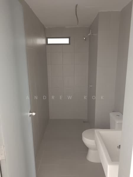 Kediaman Servis untuk Dijual di E'Island Lake Haven - Andrew Kok - PropertyGuru.com.my