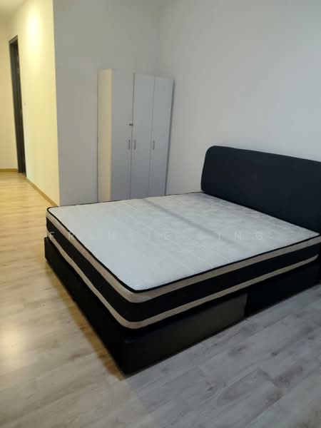 Kediaman Servis untuk Disewa di Emporis - Frankie Sing - Bedroom - PropertyGuru.com.my