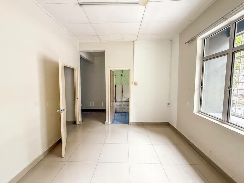 2-storey Terraced House for Sale in SS7 (Petaling Jaya) - Nur Adibah Ishak - Interior - PropertyGuru.com.my
