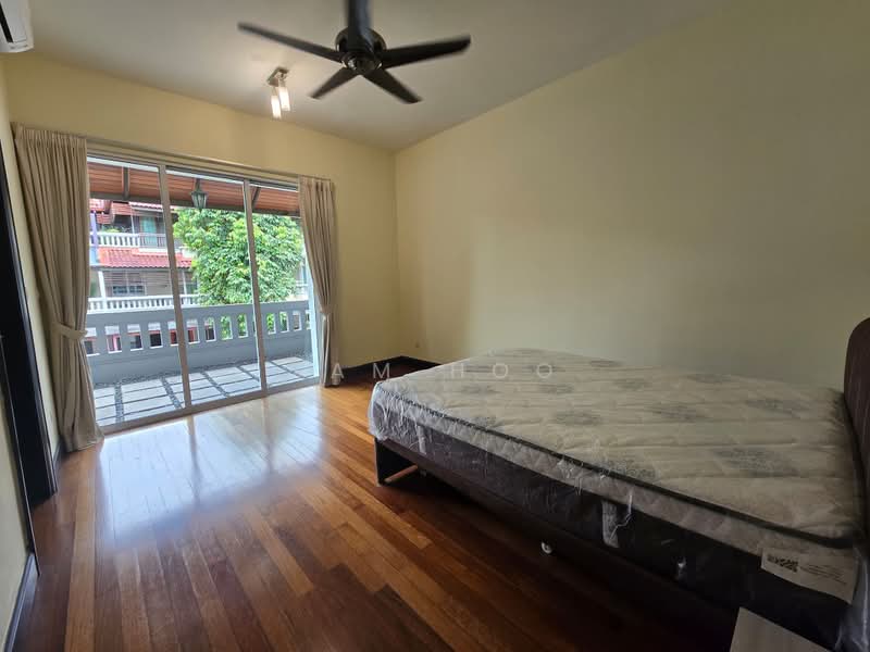 Cluster House for Sale in Duta Tropika (Batu) - Sam Hoo - Bedroom - PropertyGuru.com.my