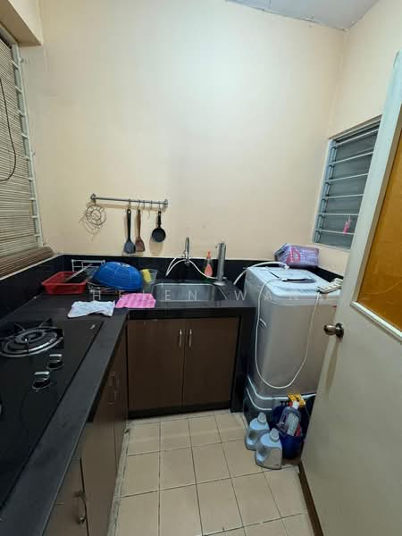 Condominium for Sale at Aman Heights Condominium - Helen Wan - Kitchen - PropertyGuru.com.my