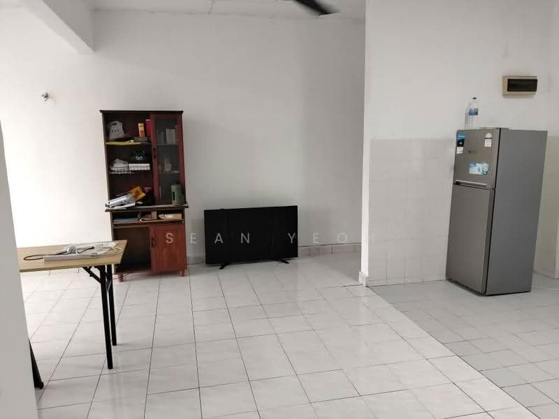 Apartment for Sale at Sri Putra Apartment - Sean Yeoh - PropertyGuru.com.my