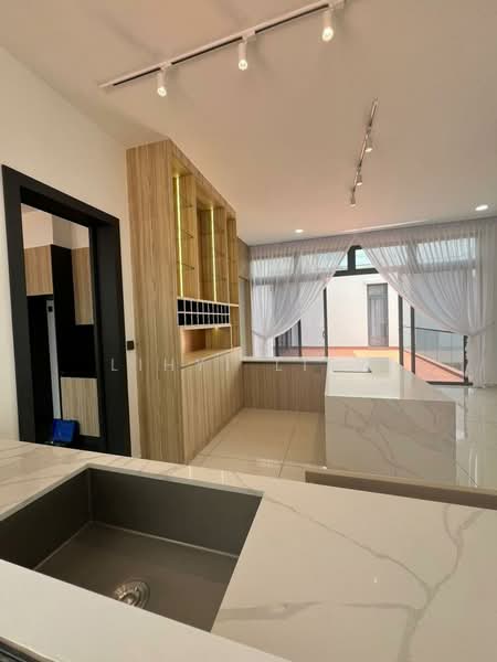 Bungalow House untuk Disewa di Iskandar Puteri (Nusajaya) (Johor) - Lihyi Liew - Kitchen - PropertyGuru.com.my