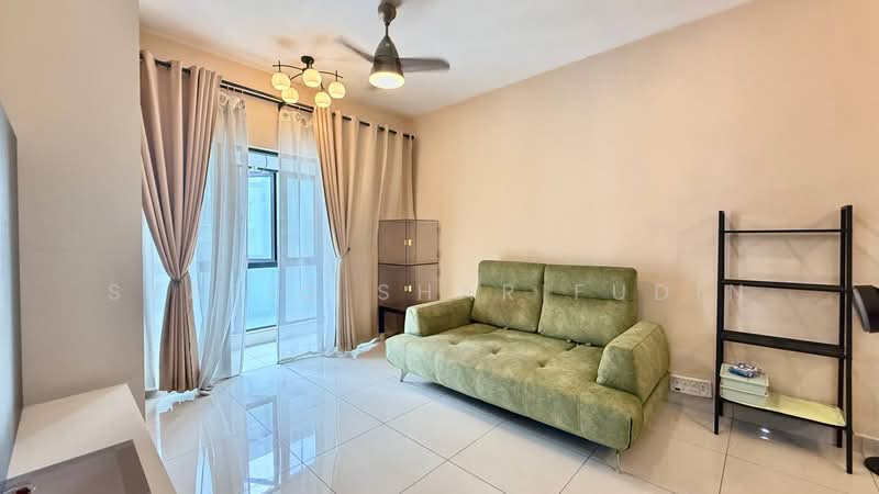 Kondominium untuk Dijual di The Haute Gurney - Syafiq Sharifudin - Living Room - PropertyGuru.com.my