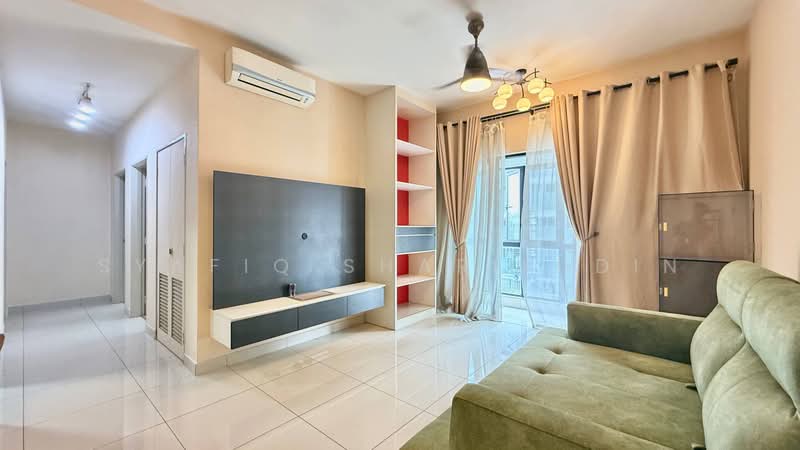 Kondominium untuk Dijual di The Haute Gurney - Syafiq Sharifudin - Living Room - PropertyGuru.com.my