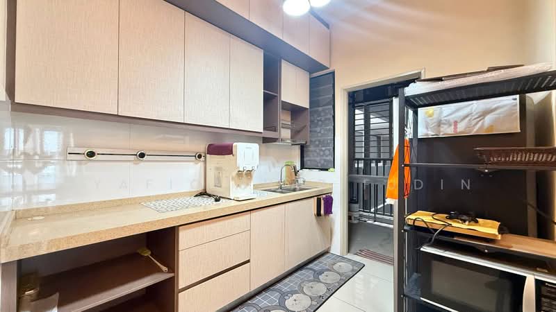 Kondominium untuk Dijual di The Haute Gurney - Syafiq Sharifudin - Kitchen - PropertyGuru.com.my