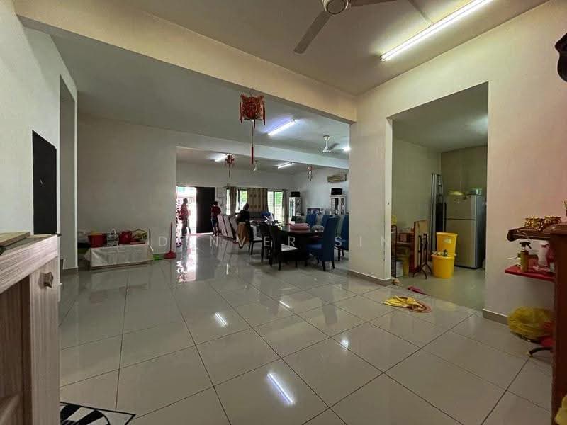 Rumah Teres 2-Tingkat untuk Dijual di Bandar Damai Perdana (Cheras) - Denver Sin - Living Room - PropertyGuru.com.my