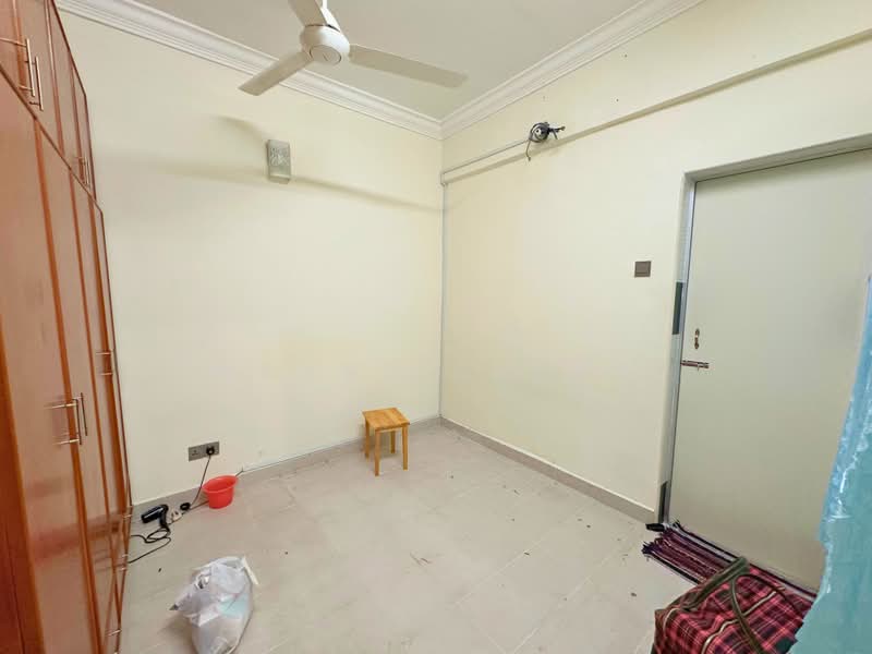 2-storey Terraced House for Sale in Bandar Mahkota Cheras (Cheras) - WAYNE SHENG - Bed 4 - PropertyGuru.com.my