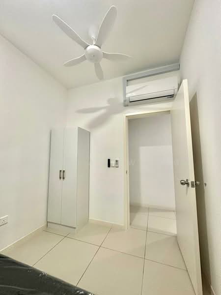 Kondominium untuk Disewa di Pitta Residensi - Adrian Wong - Bedroom - PropertyGuru.com.my