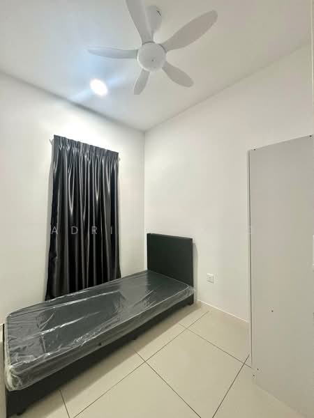 Kondominium untuk Disewa di Pitta Residensi - Adrian Wong - Bedroom - PropertyGuru.com.my