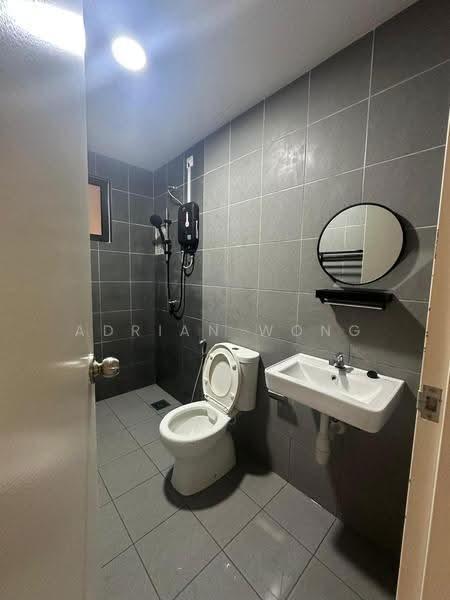 Kondominium untuk Disewa di Pitta Residensi - Adrian Wong - Bathroom - PropertyGuru.com.my