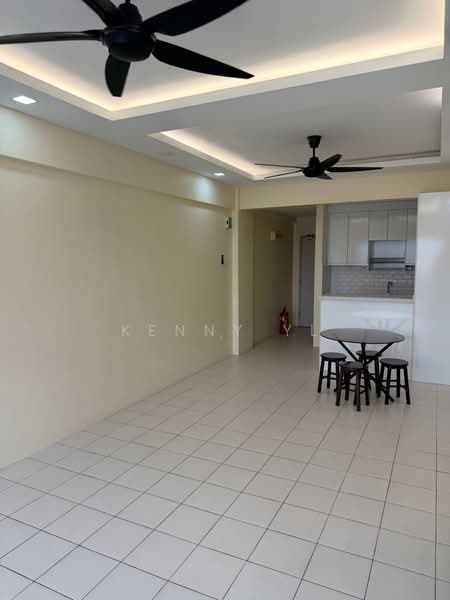 Pangsapuri untuk Dijual di Residensi Medan - Kenny YL - Living Room - PropertyGuru.com.my