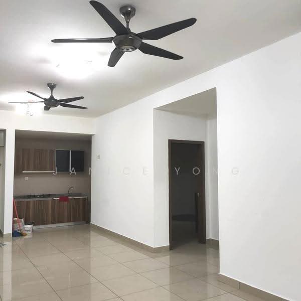 Kediaman Servis untuk Disewa di D'Secret Garden (Pangsapuri Kempas Indah) - Janice Yong - Kitchen - PropertyGuru.com.my