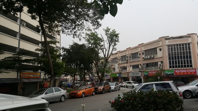 Pejabat untuk Dijual di Petaling Jaya (Selangor) - Ivan Tan - Exterior - PropertyGuru.com.my