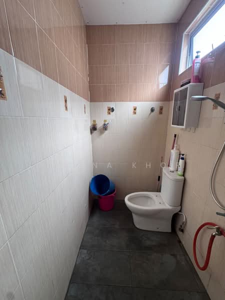 2-storey Terraced House for Sale in Iskandar Puteri (Nusajaya) (Johor) - Regina Khor - Bathroom - PropertyGuru.com.my