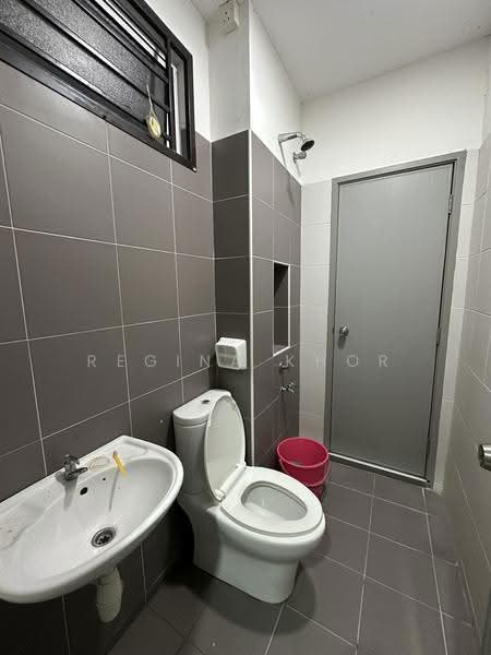2-storey Terraced House for Sale in Iskandar Puteri (Nusajaya) (Johor) - Regina Khor - Bathroom - PropertyGuru.com.my