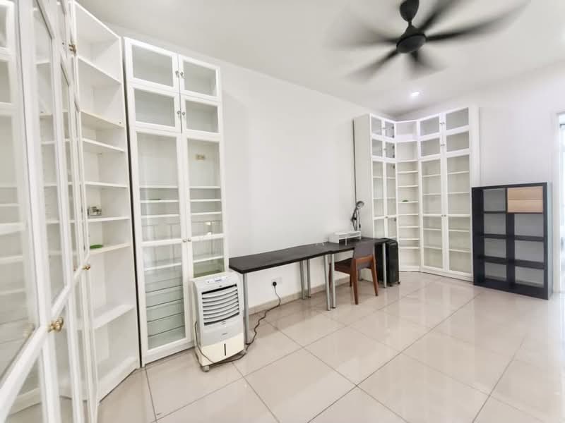 Rumah Teres 3-Tingkat untuk Dijual di Taman Eco Cascadia (Tebrau) - Yik Tat - Study - PropertyGuru.com.my