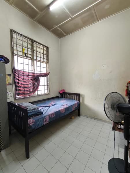 Rumah Teres 1-Tingkat untuk Dijual di Taman Anggerik (Johor Bahru) - Kayden Beh - PropertyGuru.com.my