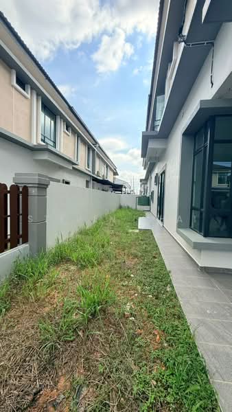 Rumah Kluster untuk Dijual di Bandar Botani Parkland (Jasin) - Steven Chai - PropertyGuru.com.my