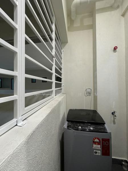 Kondominium untuk Dijual di Residensi Bintang - Gavin Tham - Balcony - PropertyGuru.com.my