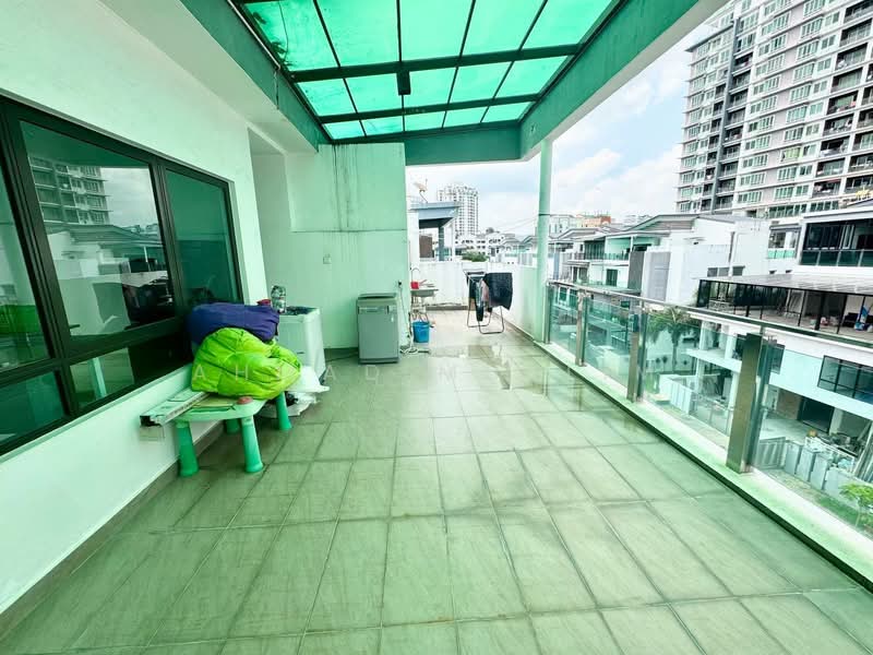 Rumah Bandar untuk Dijual di Ampang (Selangor) - Ahmad Muslim - Balcony - PropertyGuru.com.my
