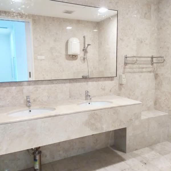 Service Residence for Sale at K Residence @ KLCC - Ahmad Muslim - Bathroom - PropertyGuru.com.my