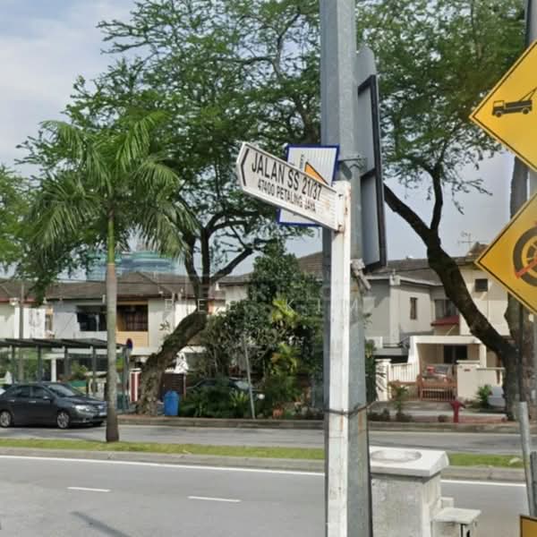Shop / Office for Sale in SS 21, Damansara Utama (Petaling Jaya) - Bee Kim - Exterior - PropertyGuru.com.my