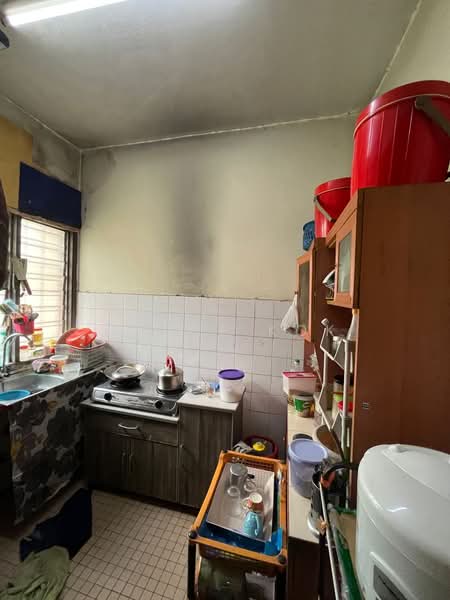 Rumah Teres 2-Tingkat untuk Dijual di Bandar Bukit Beruntung (Bukit Beruntung) - Chloe Kok - Kitchen - PropertyGuru.com.my