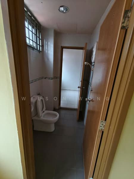 1.5-storey Terraced House for Sale in Taman Sri Segambut (Segambut) - Wilson Wong - Bathroom - PropertyGuru.com.my