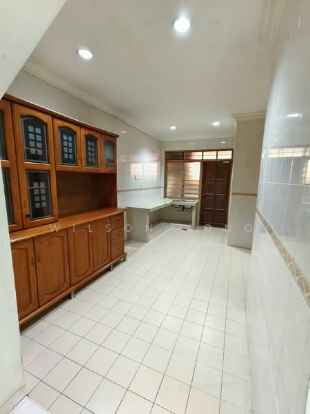 1.5-storey Terraced House for Sale in Taman Sri Segambut (Segambut) - Wilson Wong - Kitchen - PropertyGuru.com.my