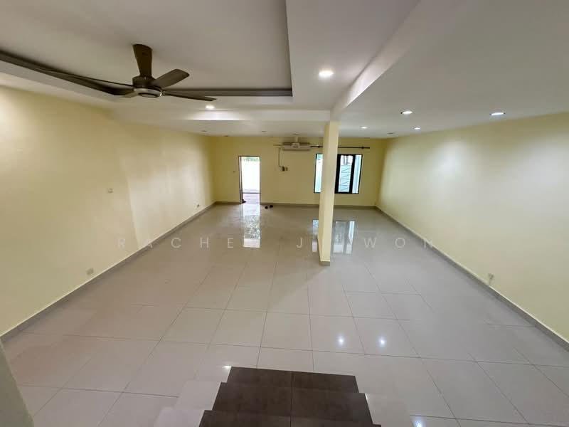 Rumah Teres 1.5-Tingkat untuk Dijual di Sri Petaling (Kuala Lumpur) - Rachel Ji Won - Living Room - PropertyGuru.com.my