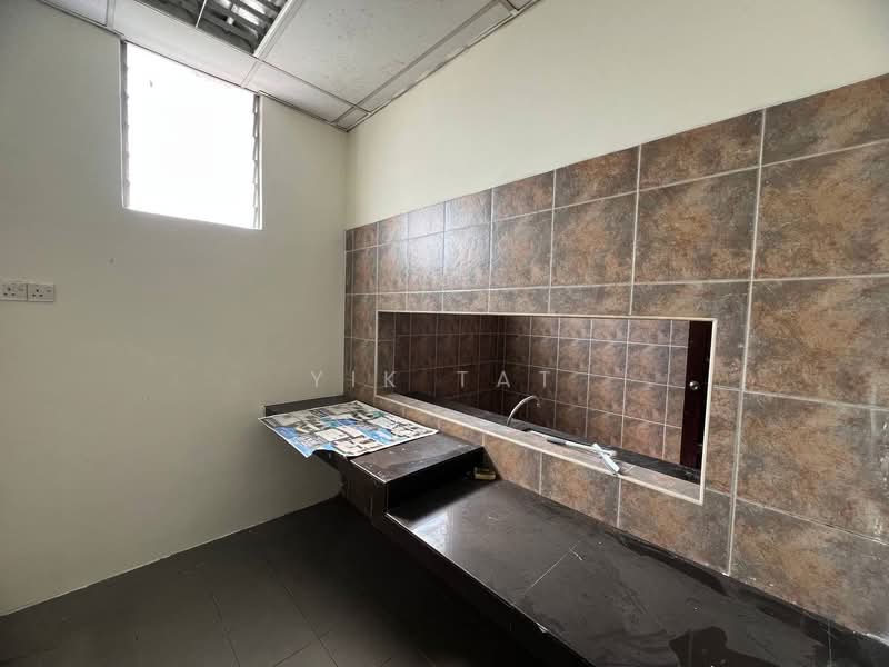 Factory for Sale in Masai (Johor) - Yik Tat - Interior - PropertyGuru.com.my
