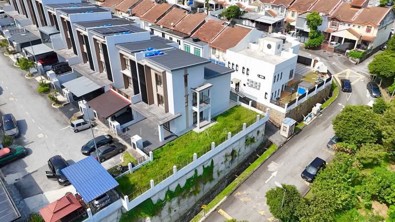 Rumah Teres untuk Dijual di Gombak (Selangor) - Muizz Razak - Exterior - PropertyGuru.com.my