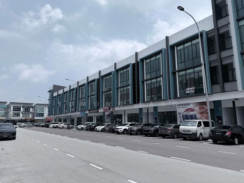 Shop / Office untuk Disewa di Bandar Baru Permas Jaya (Permas Jaya) - Edmond Tang - Exterior - PropertyGuru.com.my