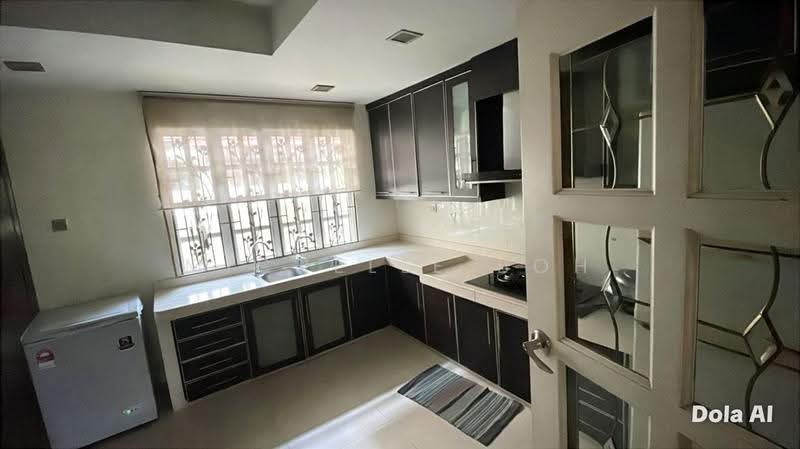 Rumah Teres 2-Tingkat untuk Dijual di Kota Kemuning (Shah Alam) - Michelle Boh - Kitchen - PropertyGuru.com.my