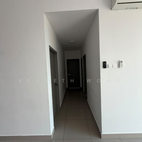 Kondominium untuk Disewa di 99 Residence - Kenneth Wong - Corridor - PropertyGuru.com.my
