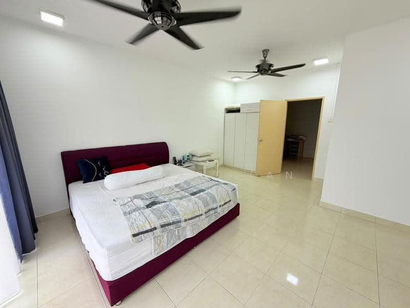 Rumah Teres 2-Tingkat untuk Dijual di Taman Seri Austin (Tebrau) - Shanice Tan - Bedroom - PropertyGuru.com.my