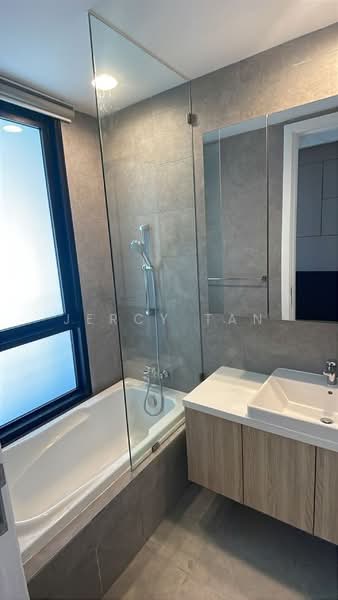 Kediaman Servis untuk Disewa di Kami - Jercy Tan - Bathroom - PropertyGuru.com.my