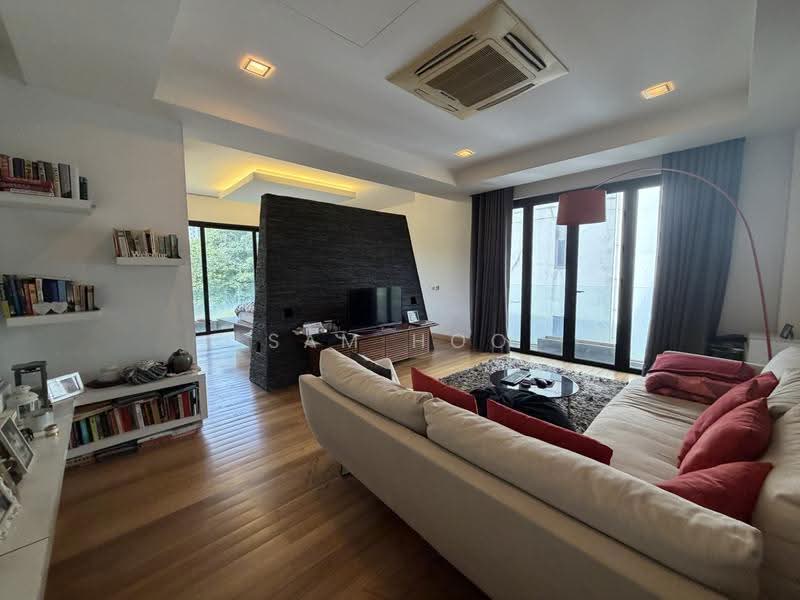 Semi-Detached House for Sale in Mont Kiara (Kuala Lumpur) - Sam Hoo - Living Room - PropertyGuru.com.my