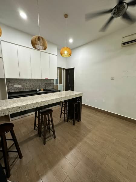 Semi-D Factory for Sale in Taman Industri Sungai Buloh (Sungai Buloh) - Agnes Chee - Kitchen - PropertyGuru.com.my