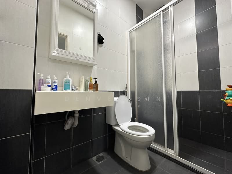 2-storey Terraced House for Sale in Mahkota Cheras (Cheras) - Denver Sin - Bathroom - PropertyGuru.com.my